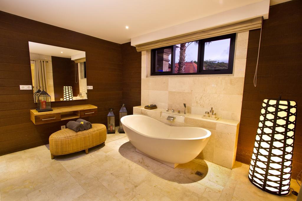 Puri Ratu Jimbaran Villa מראה חיצוני תמונה