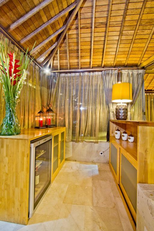 Puri Ratu Jimbaran Villa מראה חיצוני תמונה